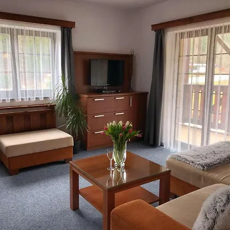 Apartman Renata 10 Ruzomberok Exterior photo